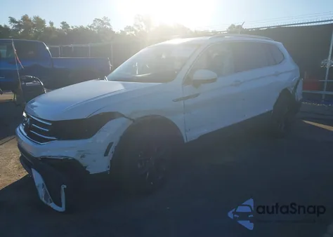 2024 Volkswagen Tiguan 2.0T Se/2.0T Wolfsburg Edition z USA, uszkodzony, nr VIN 3VV2B7AX1RM128279